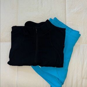 Lululemon “It’s Rulu Cropped Half Zip”